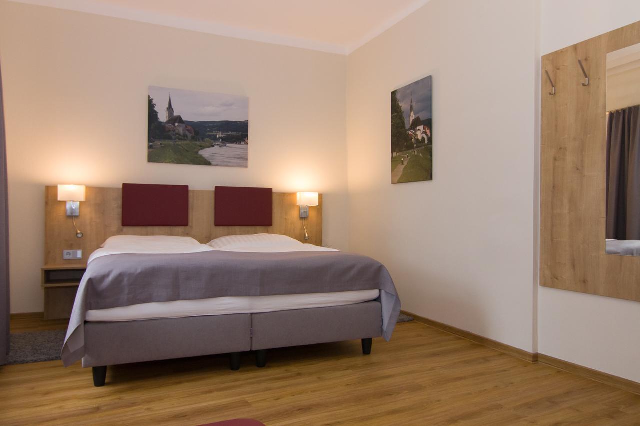 Gasthof Mang Ybbs an der Donau Zewnętrze zdjęcie